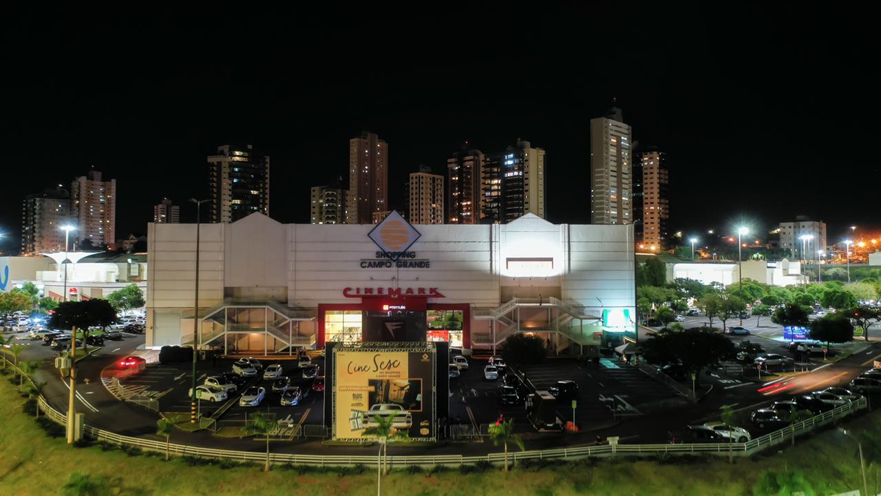 Cinema drive-in no Shopping Campo Grande apresenta nova programação