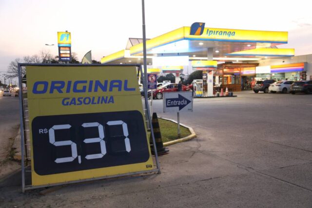 Preços dos combustíveis tem variação de 11,55% na região das Três Barras