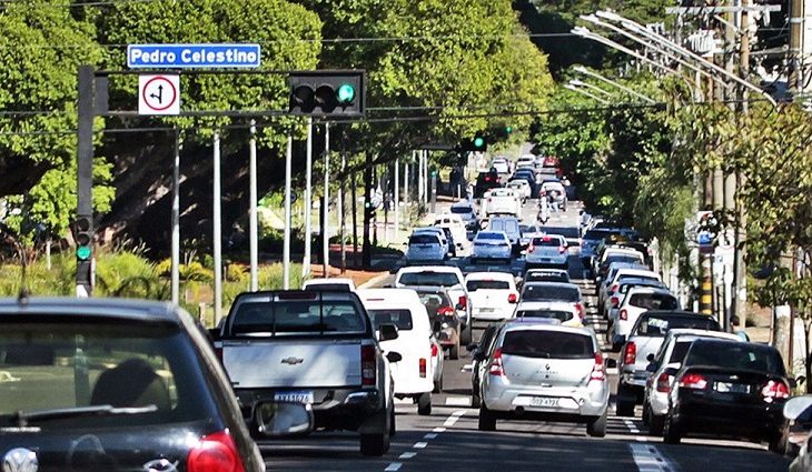 Atenção: julho vence o licenciamento de veículos com placas 5 e 6