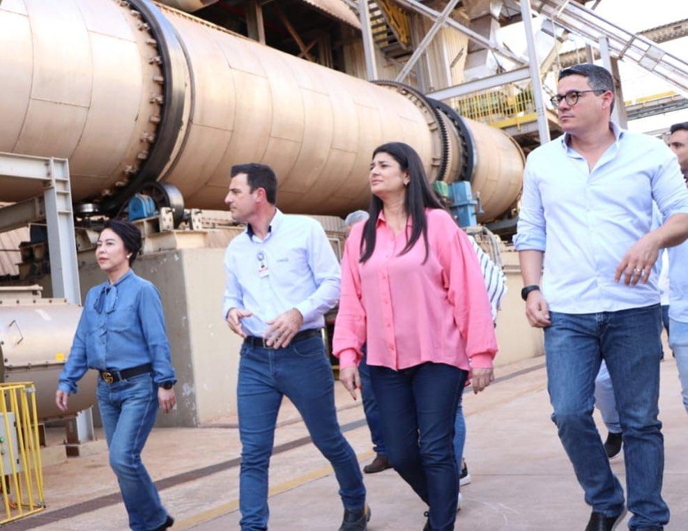 Rose Modesto se compromete a isentar microempresa em troca de contratações