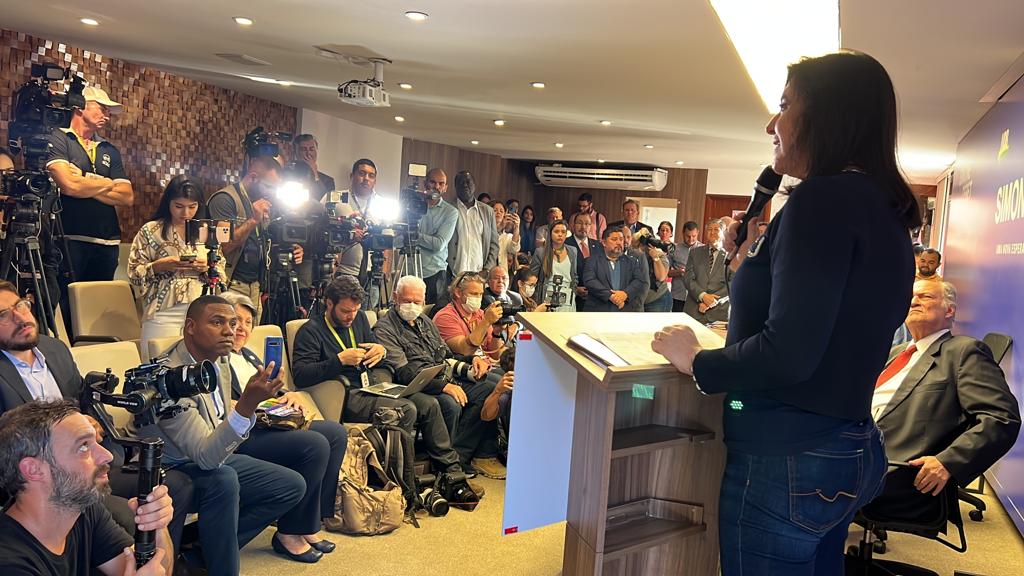 Convenção do MDB confirma candidatura de Simone Tebet ao Planalto