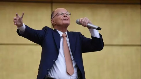 Vídeo: Edir Macedo pede que fiéis doem bens para igreja antes de morrer: “Agrade a Deus”