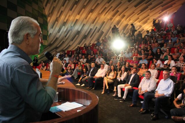 Reinaldo Azambuja lança Festival de Inverno de Bonito com 122 atrações