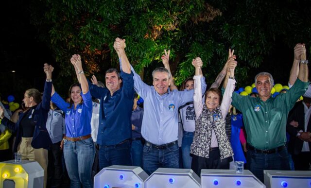 Multidão vai ao lançamento da candidatura de Paulo Corrêa a deputado estadual