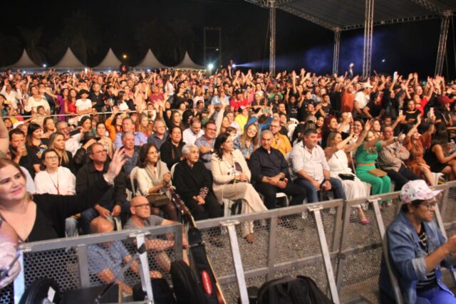 Reinaldo comemora “missão cumprida” em último Festival de Inverno do mandato
