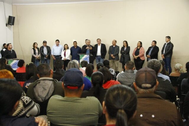 Em Taquarussu, Reinaldo assina novos investimentos para infraestrutura