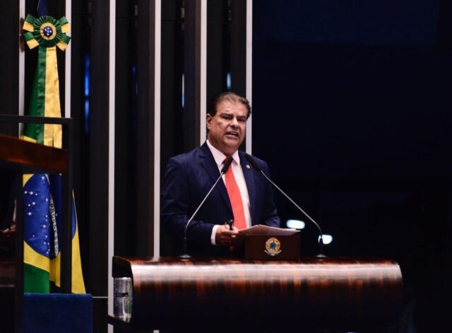 Senador Nelsinho Trad defende fim de testes de cosméticos em animais