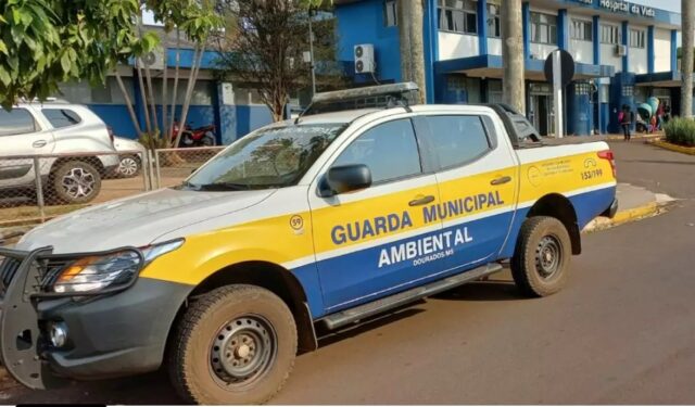 Desentendimento em distribuidora termina com guarda municipal esfaqueado 4 vezes