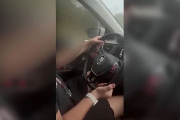 Vídeo: Menino de 9 anos é filmado pelo pai dirigindo em rodovia de MS