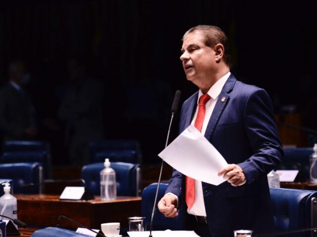 Senador Nelsinho Trad conquista aprovação de atenção individualizada à paciente com câncer de mama