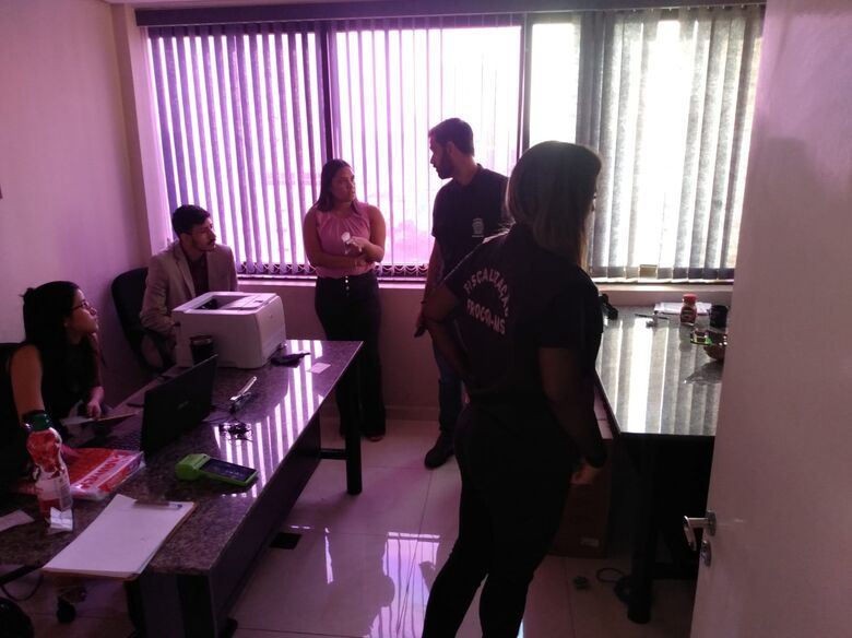 Trio é preso por venda falsa de veículos e imóveis em Campo Grande