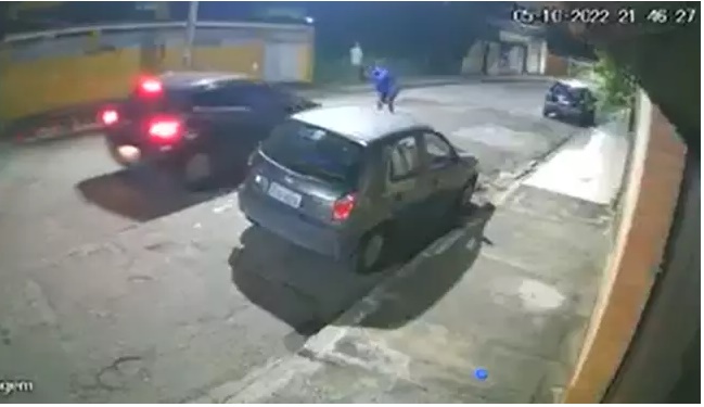 Vídeo: Atriz tenta escapar de assalto, é baleada por criminoso e morre