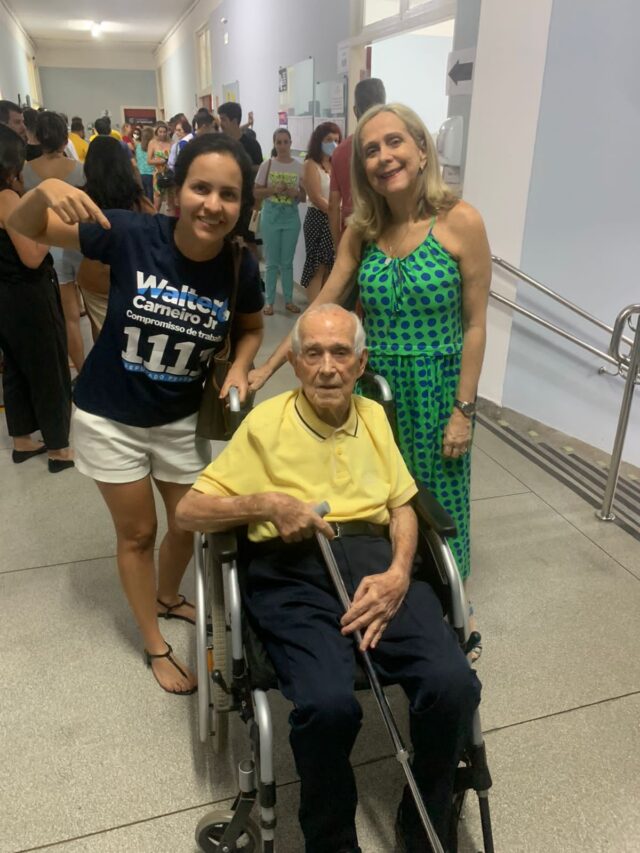José de Camargo Borba de 100 anos da exemplo de cidadania
