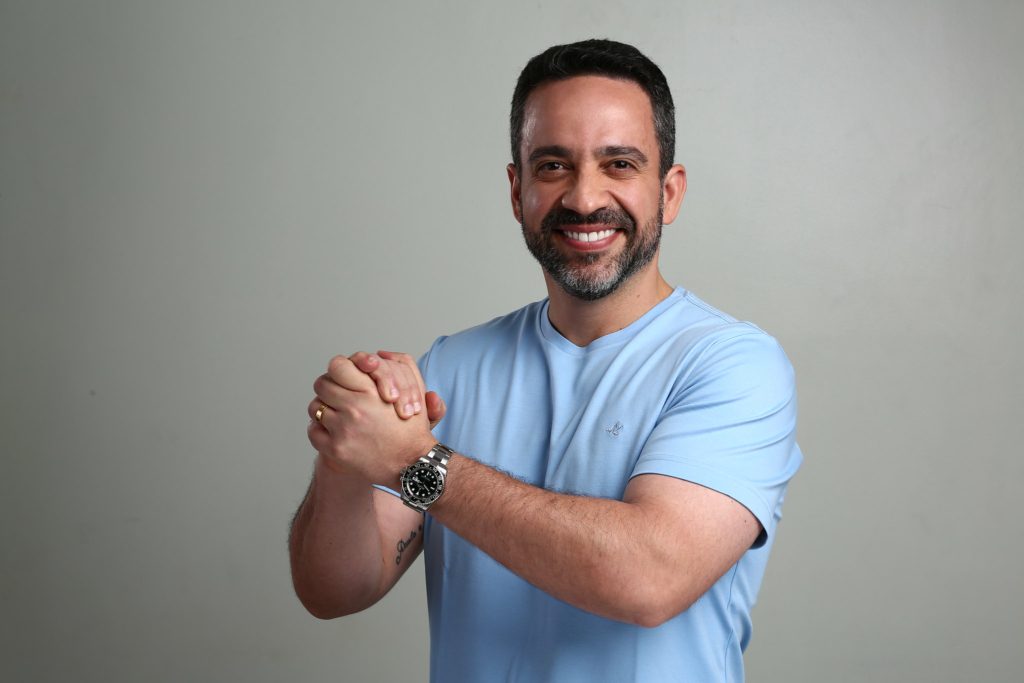 Paulo Dantas é reeleito governador de Alagoas