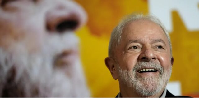 Lula derrota Bolsonaro e volta para o terceiro mandato de presidente
