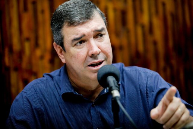 Vídeo: Riedel promete ajudar municípios na saúde primária e qualificação profissional de estudantes