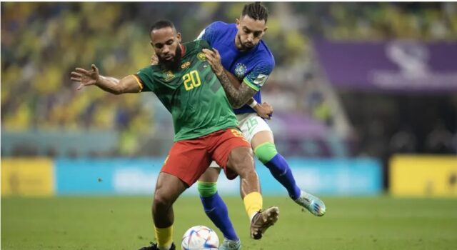 Brasil perde para Camarões, mas garante primeiro lugar do Grupo G