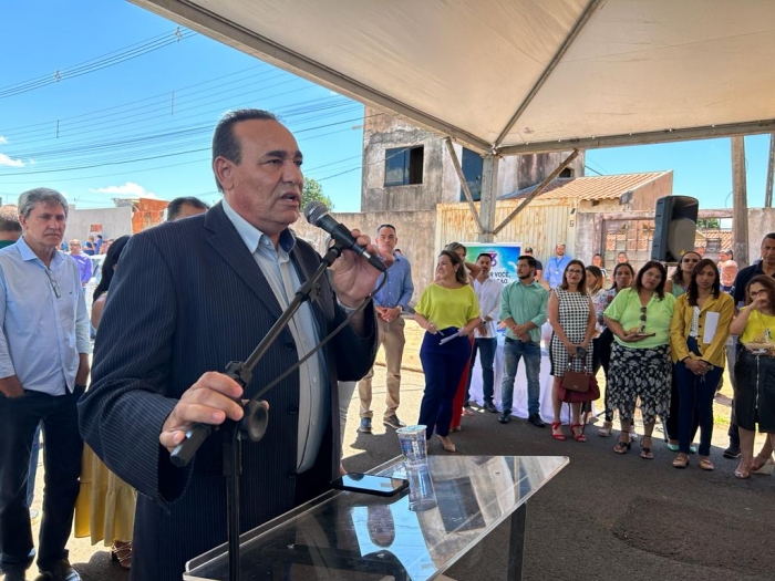 Carlão participa da inauguração da Unidade de Saúde do Jardim Presidente: “sonho antigo da população!”