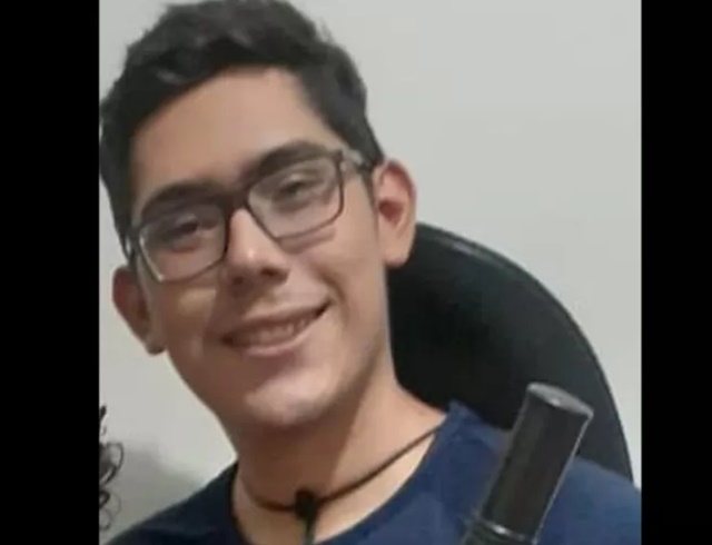 Vídeo: Jovem atropelado no Santa Emília morre no hospital e família busca motorista que fugiu