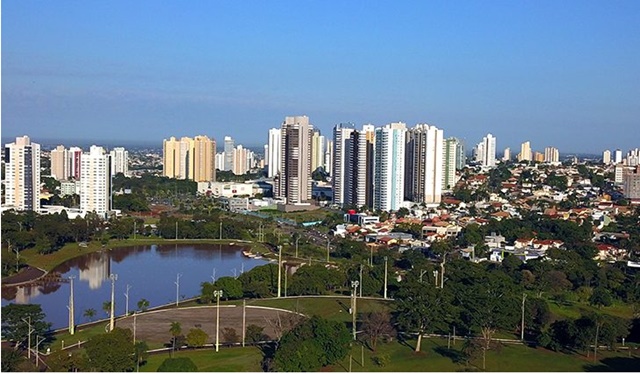 Avanço de frente fria marca início do Carnaval nesta sexta-feira