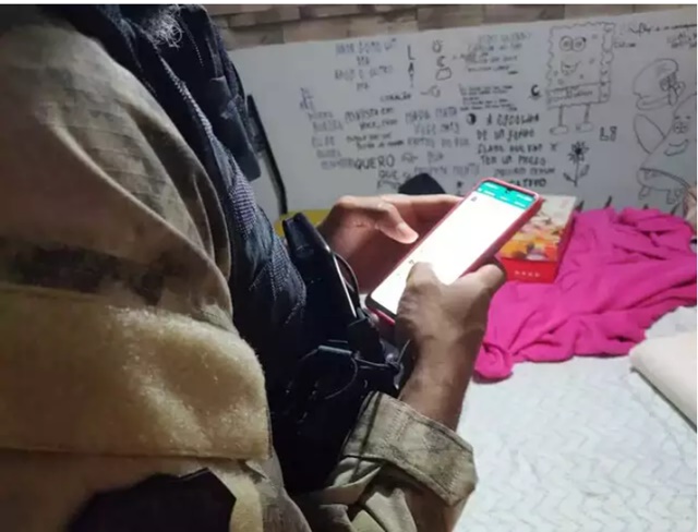 Homem é preso por compartilhar no Whatsapp estupros de crianças