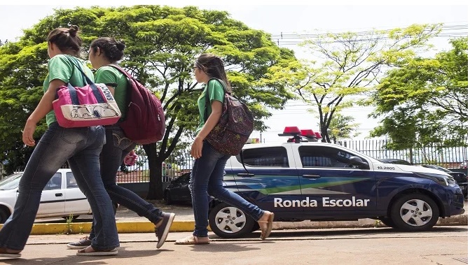 Funcionários das escolas podem acionar ‘Botão de alerta’ por aplicativo