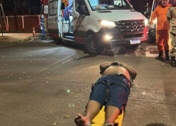 Motorista atropela duas pessoas após briga em espetinho no Tijuca