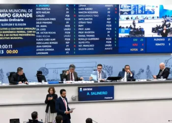 Vereador aponta riscos no empréstimo milionário à prefeitura (Vídeo)